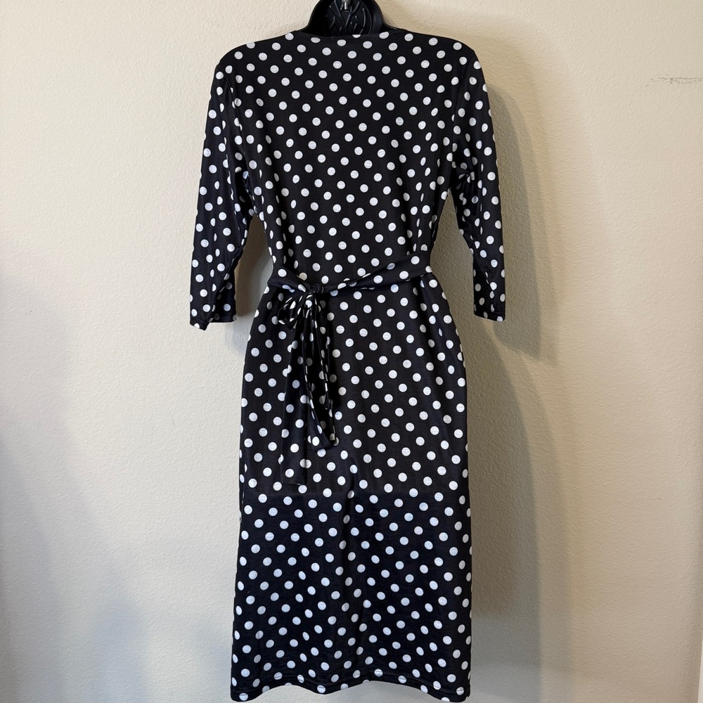 Berydress Women's Classic 3/4 Sleeve V Neck Sheath Black Polka Dot Dress - Picture 5 of 6